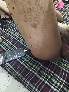 Shubu_7676 webcam