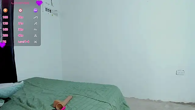 lunahot__07 webcam