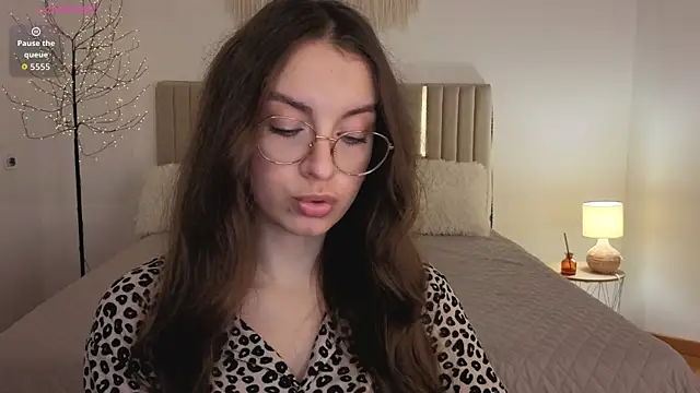 Real_cutie1 webcam