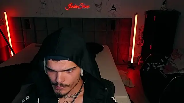 JordanShow webcam