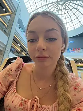 melissa_grr (F young) - SQUIRT SQUIRT SQUIRT