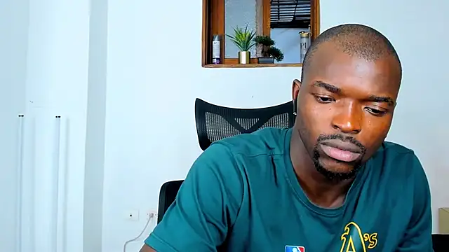 Dylan_Taylor webcam