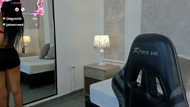 stephanya_ webcam