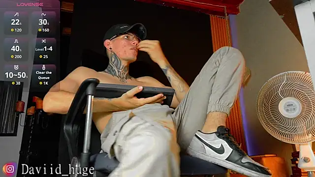 david_huge webcam