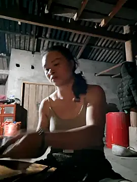 xuxulovezz webcam