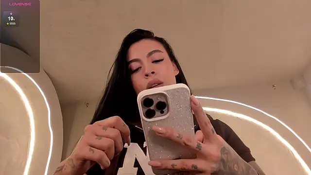ChristineFord_ webcam