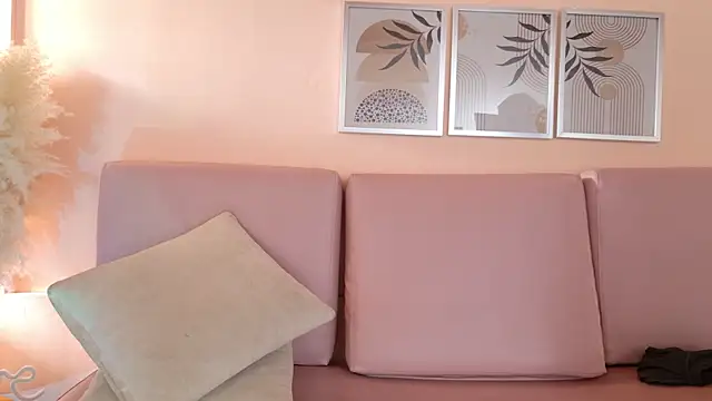 Emmy_And_Luna webcam