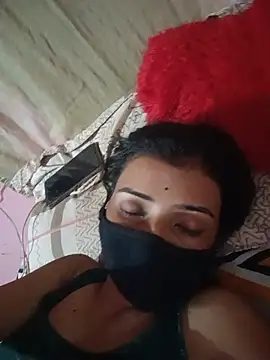 Desipari_777 webcam