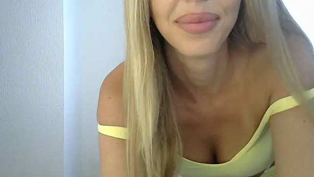LizaSweetyq webcam