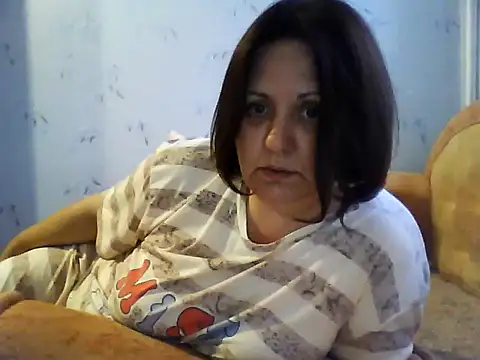 LockyCharm111 webcam
