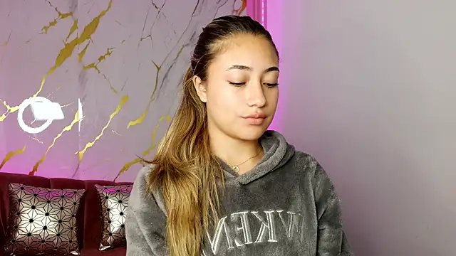 amy_ker_m webcam