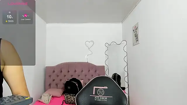 ZAAFIRA_TAY webcam
