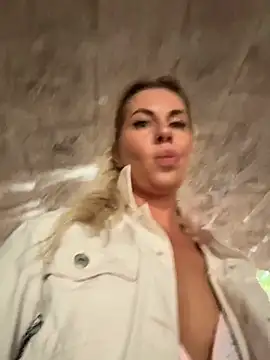 LisaMurr webcam