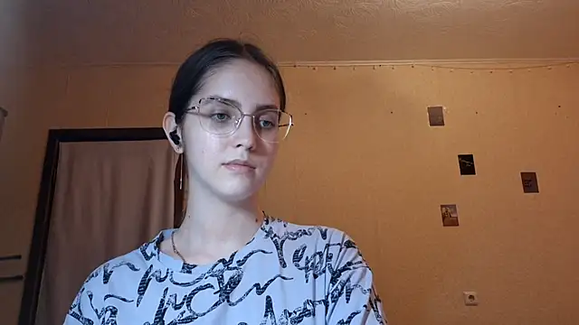Katelemon live cam on StripChat