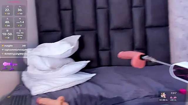 maddy__howard webcam