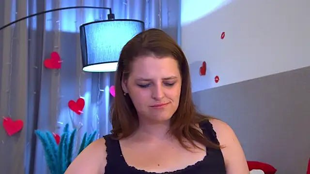 AlexaAvery webcam