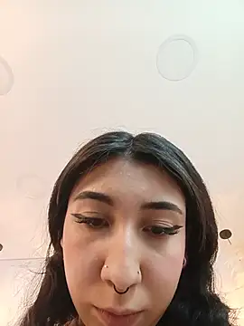 isa_croft_ webcam