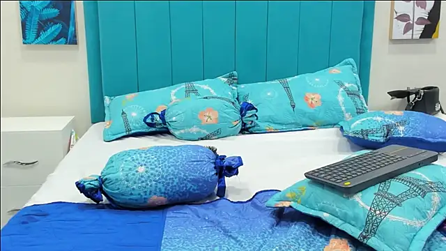 EmmaJohnson01 webcam