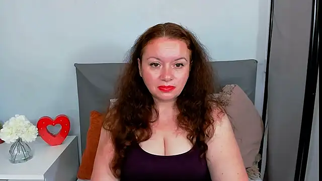 ElisabethLovee webcam