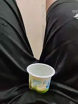 Tamil_Payyan_ webcam