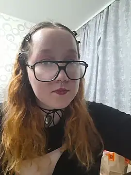 FionaDior webcam