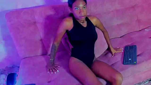 Lily_high webcam