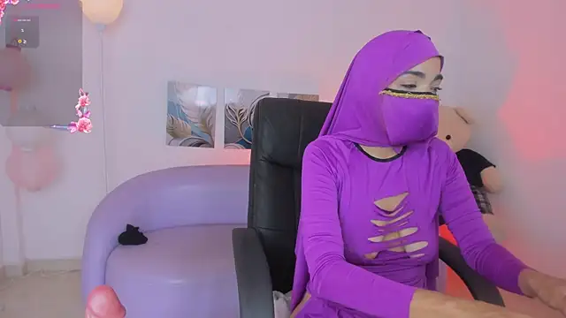Suhaila_Kiss webcam