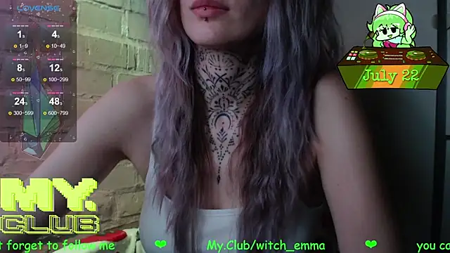 Witch_Emma webcam