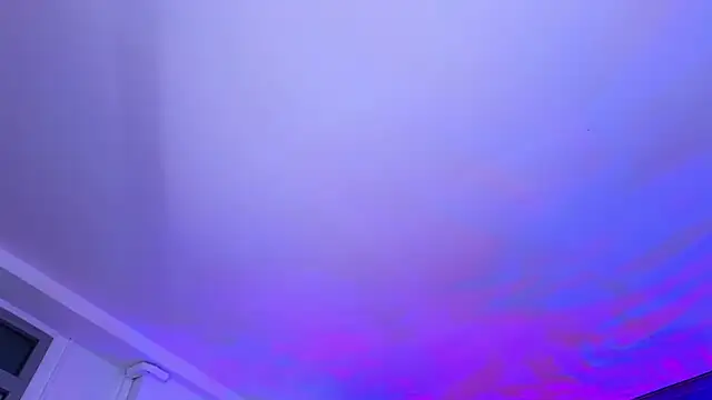 HotBustyBabeX webcam