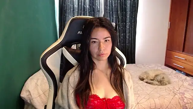 alice_middlee webcam