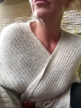 MilfOfDreams webcam