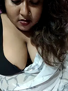 hotbhabhi011 webcam