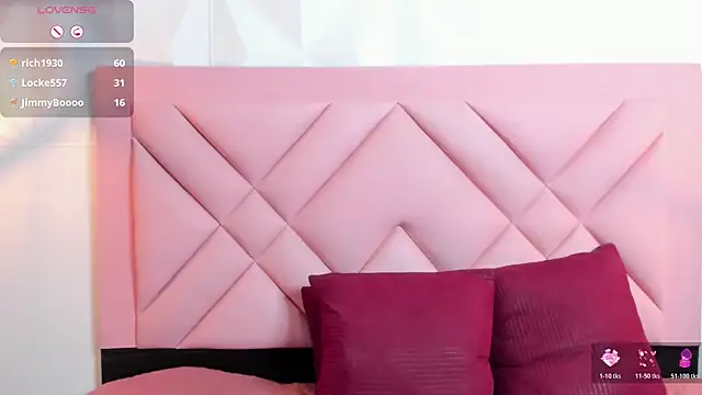 Caroline_daring webcam