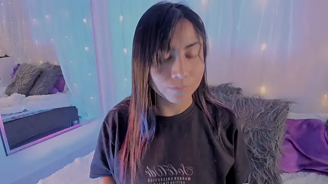 Olivia_Morrys webcam