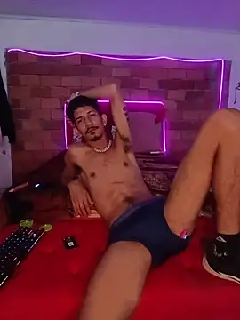 theyllorwillian webcam