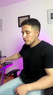 Alexander_Connor webcam
