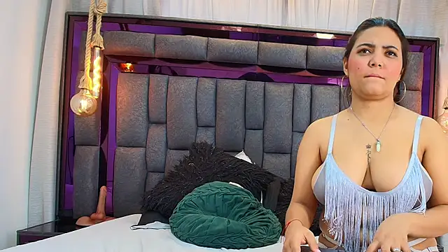 Karina_Mendoza webcam