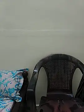 tamil_manjalmaami webcam