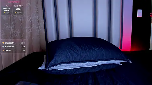 Maddie_01 webcam
