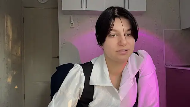 GrayceDeclet webcam