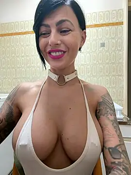 1HelenRose live cam on StripChat
