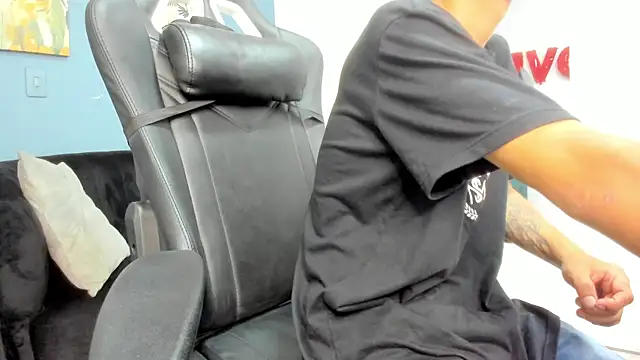 justin_twink20 webcam