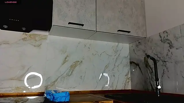 MelissaMyth webcam