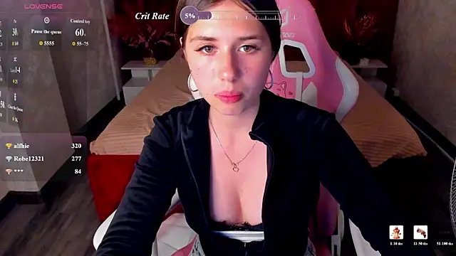 Elly_B1oom webcam