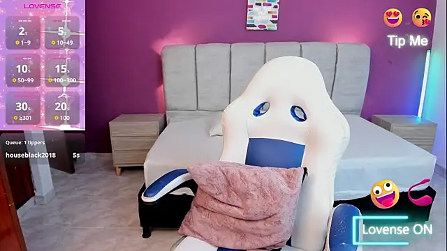 Dulcee_Kathy18 webcam