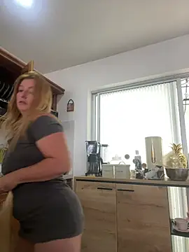 moniquerainx webcam