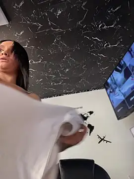 Isabella-Teen