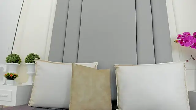 CannelaSmith webcam