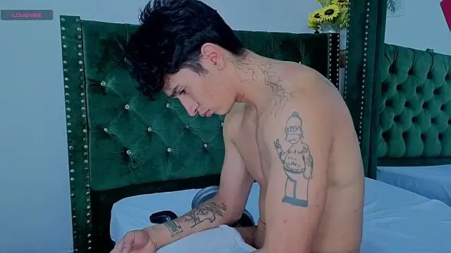 Zayn_Moretti webcam