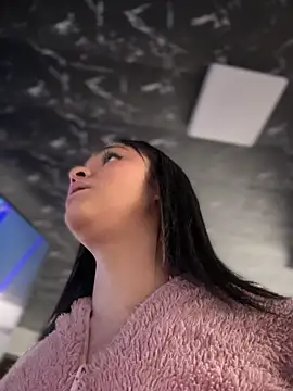Isabella-Teen webcam